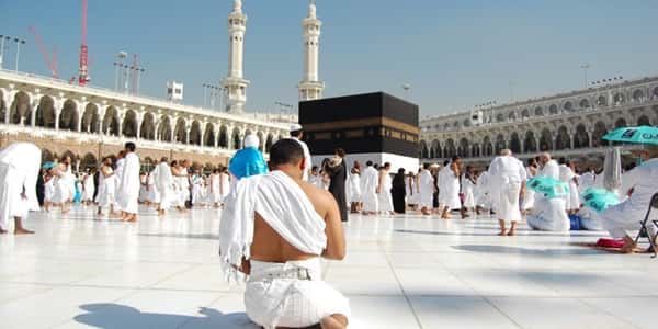 العمرة والحج عن المتوفي