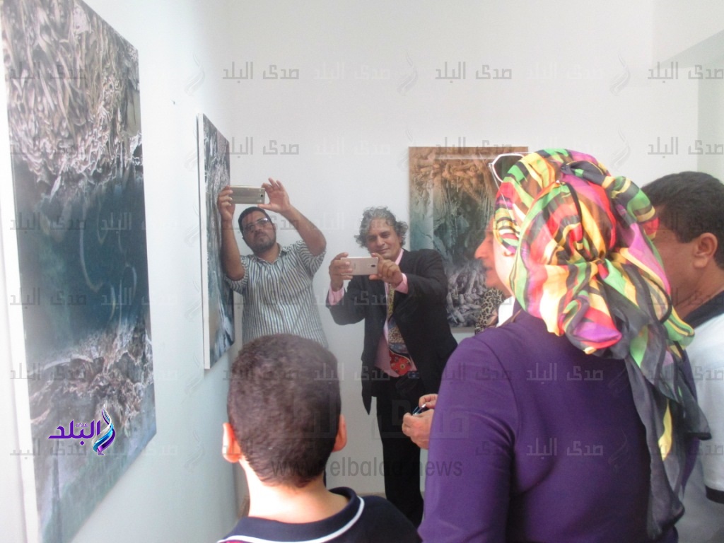 معرض فنى مصور معرض فنى مصور