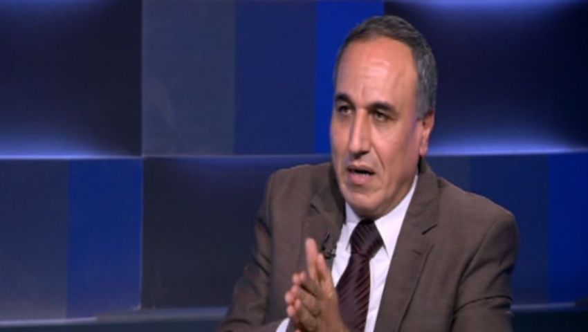 الكاتب الصحفى عبد المحسن سلامة 