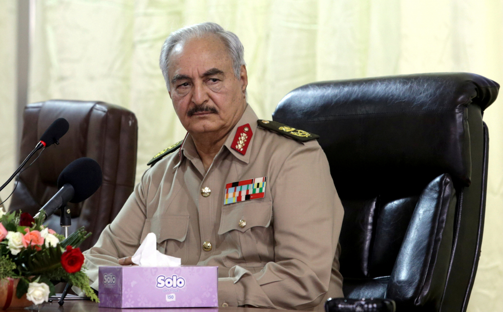 المشير خليفة حفتر القائد العام للجيش الليبي المشير خليفة حفتر القائد العام للجيش الليبي