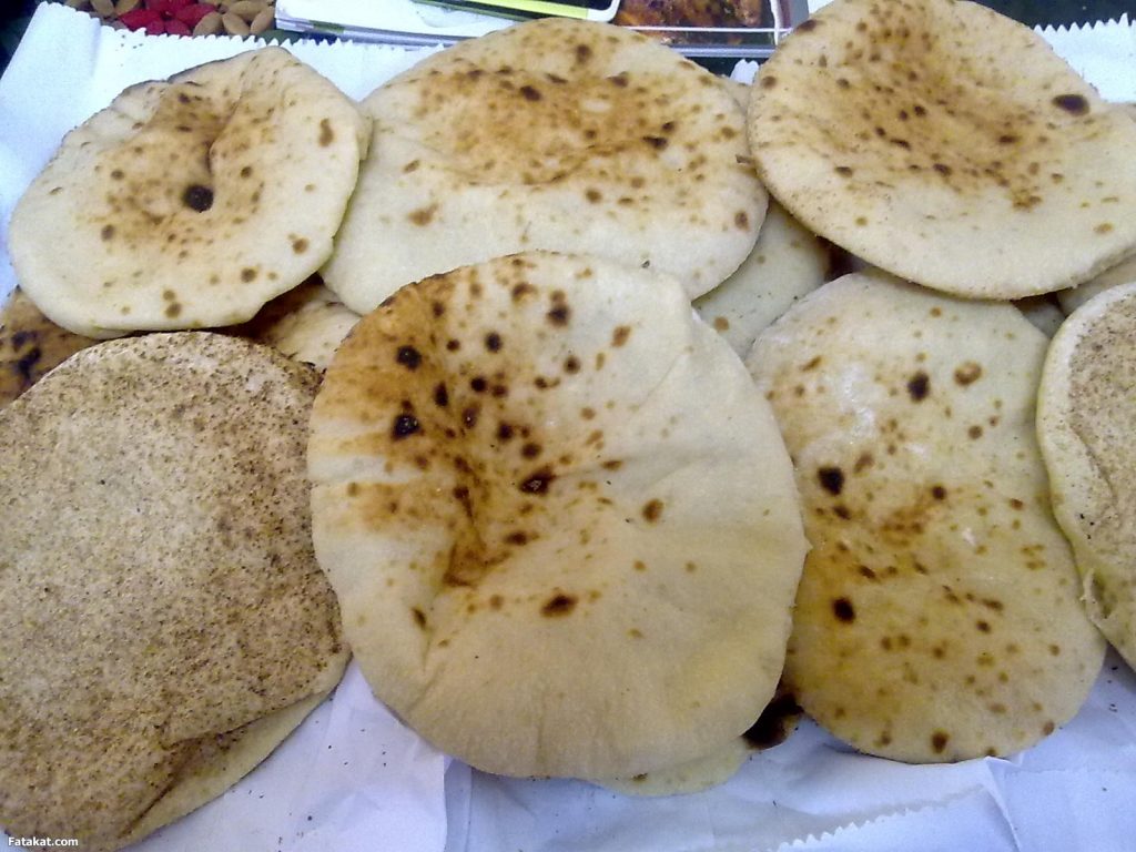 ضبط 4 الألف رغيف خبز في السوق السوداء - صورة أرشيفية ضبط 4 الألف رغيف خبز في السوق السوداء - صورة أرشيفية