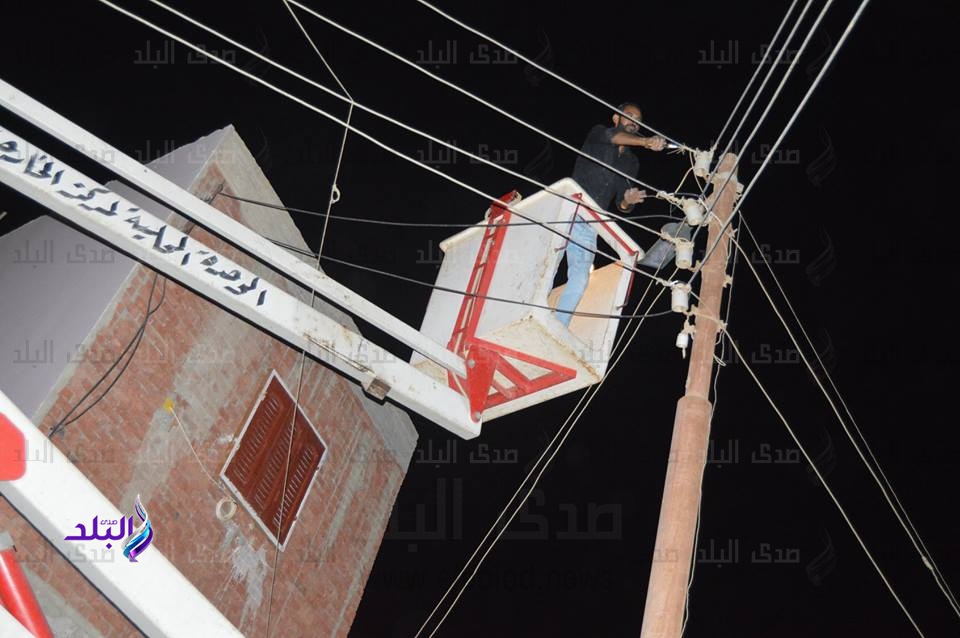 استبدال كشافات استبدال كشافات
