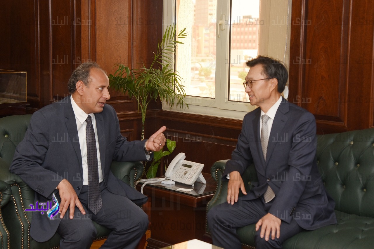محافظ الإسكندرية يستقبل سفير كوريا الجنوبية محافظ الإسكندرية يستقبل سفير كوريا الجنوبية