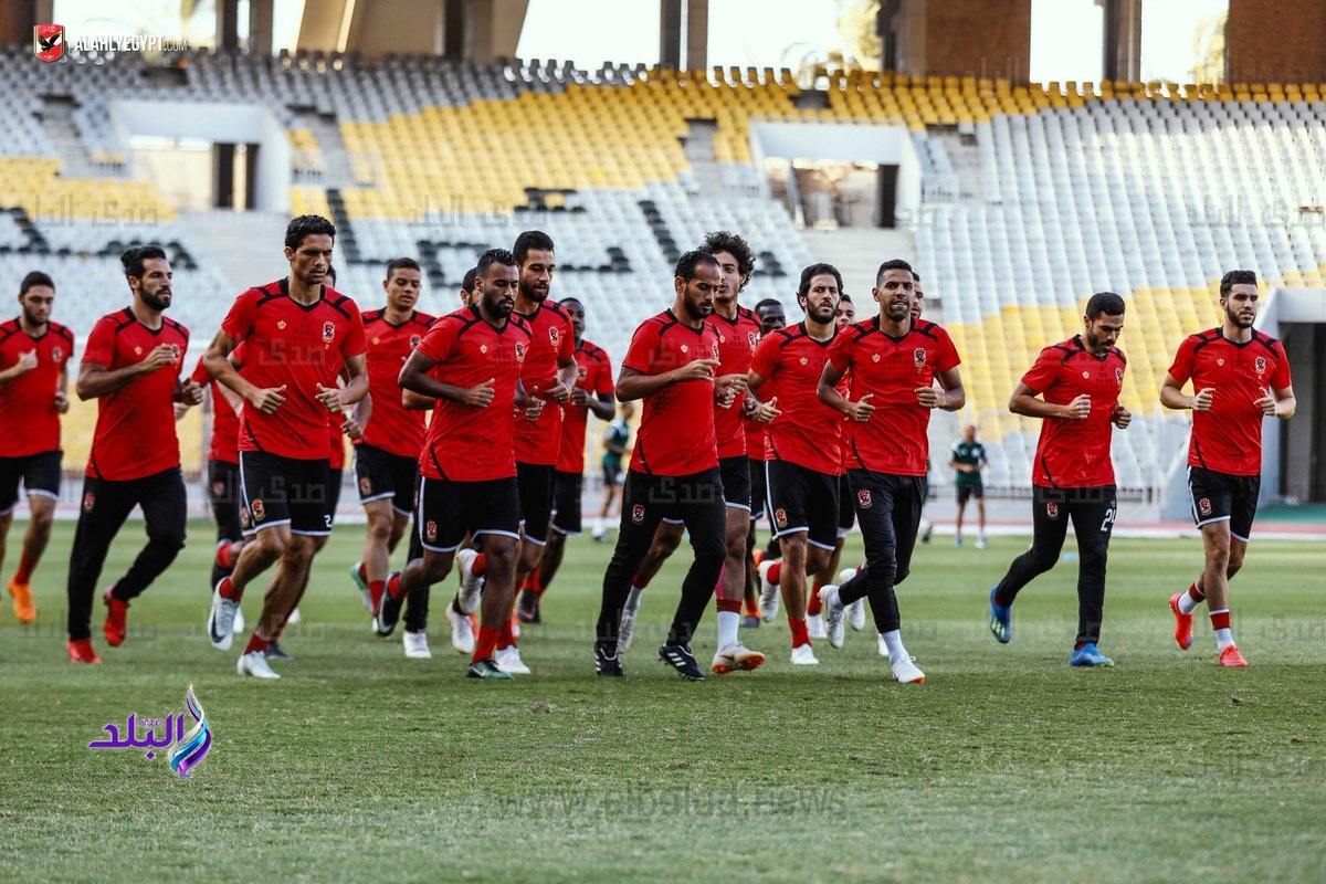 لاعبي الاهلي المصري لاعبي الاهلي المصري