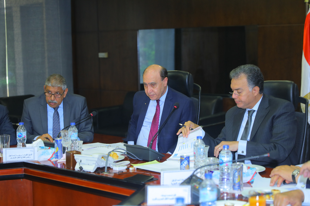 هشام عرفات وزير النقل هشام عرفات وزير النقل