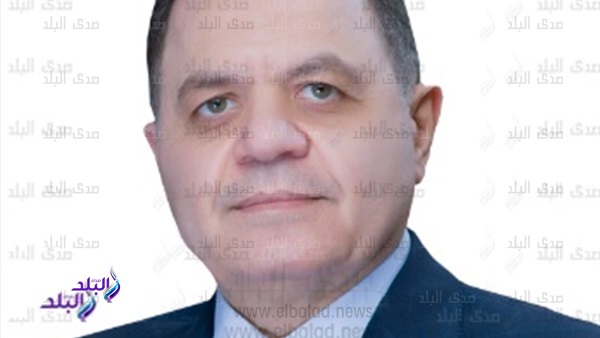 اللواء محمود توفيق وزير الداخلية اللواء محمود توفيق وزير الداخلية