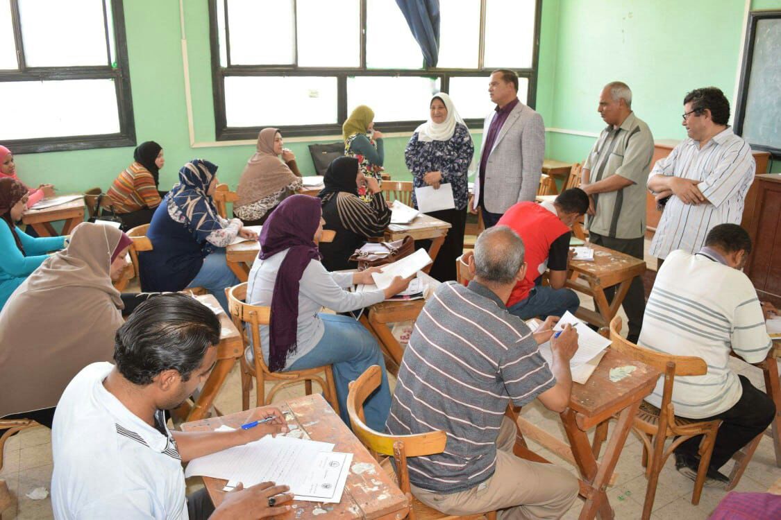 الدكتور احمد عزيز عبد المنعم رئيس جامعة سوهاج الدكتور احمد عزيز عبد المنعم رئيس جامعة سوهاج