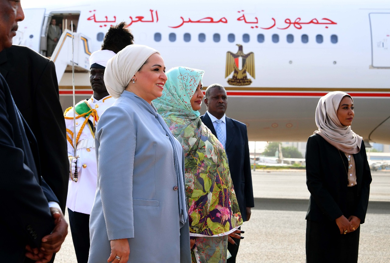 قرينة الرئيس السيسي قرينة الرئيس السيسي