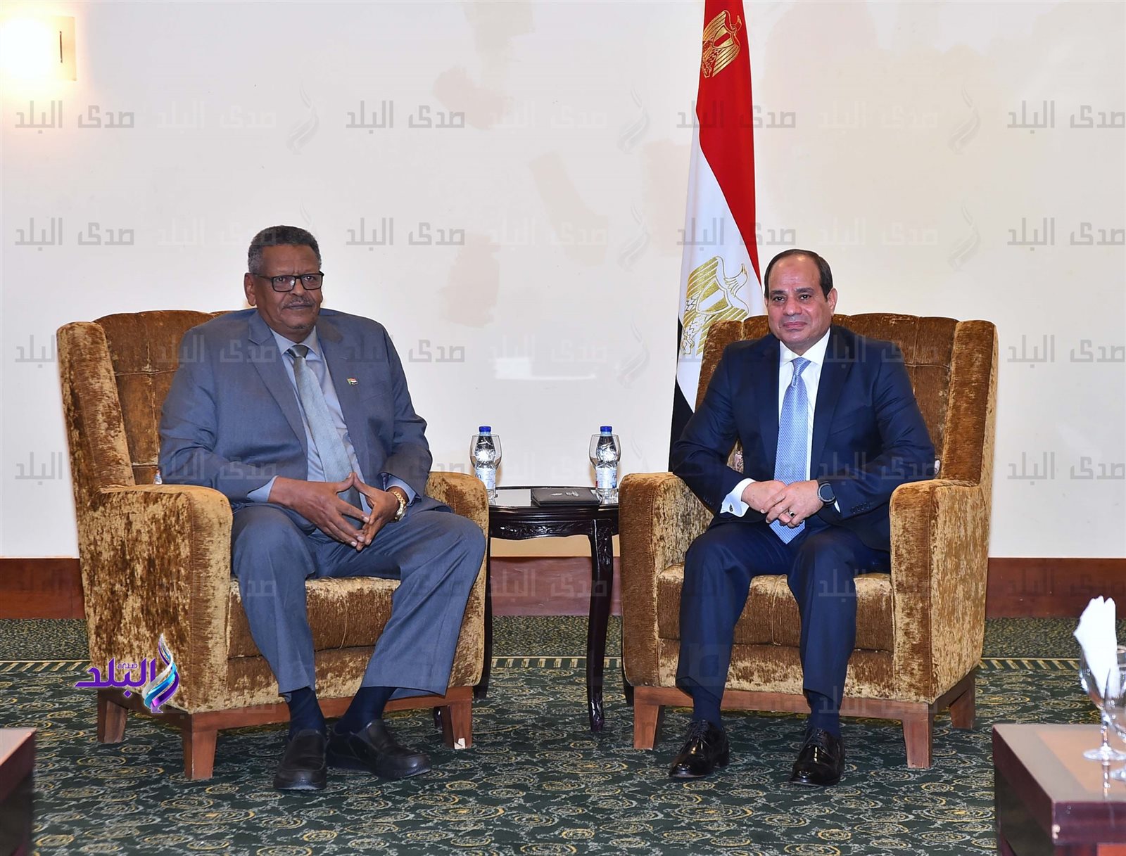 الرئيس السيسي مع النائب الأول لرئيس جمهورية السودان الرئيس السيسي مع النائب الأول لرئيس جمهورية السودان
