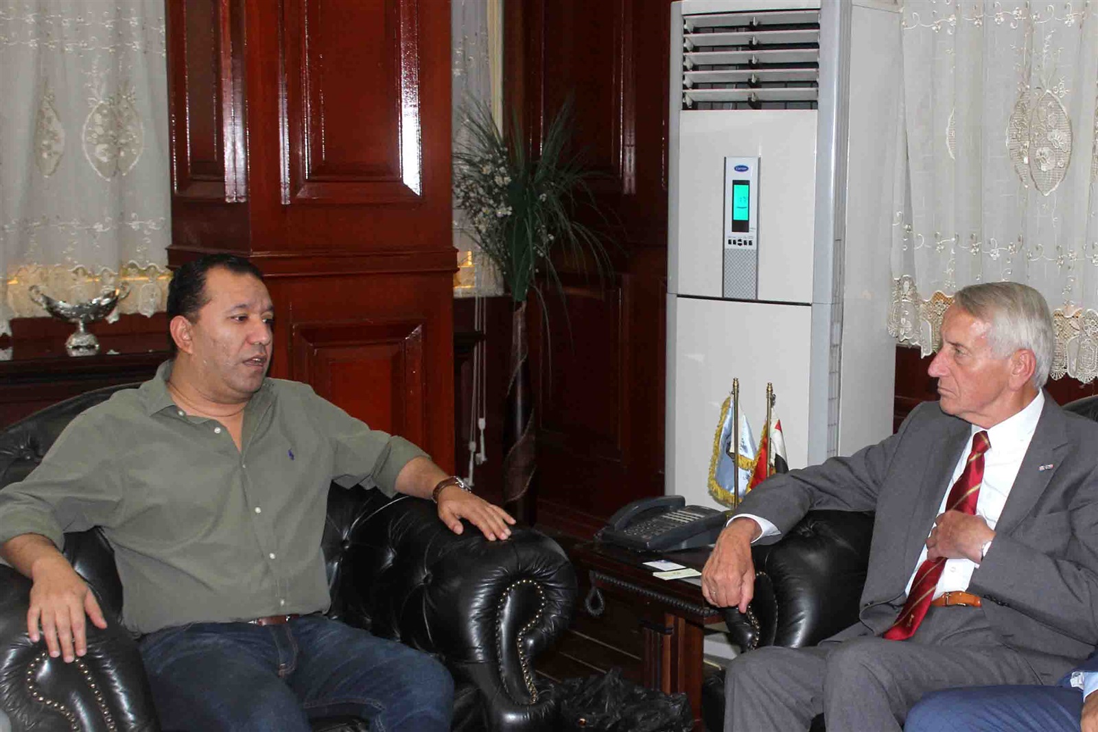 محافظ الاقصر يستقبل رئيس مجلس ادارة الأتحاد الدولى للطيران