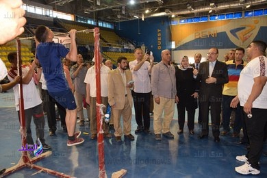 محافظ بني سويف يتابع اختبارات مشروع اكتشاف الموهوبين رياضيا