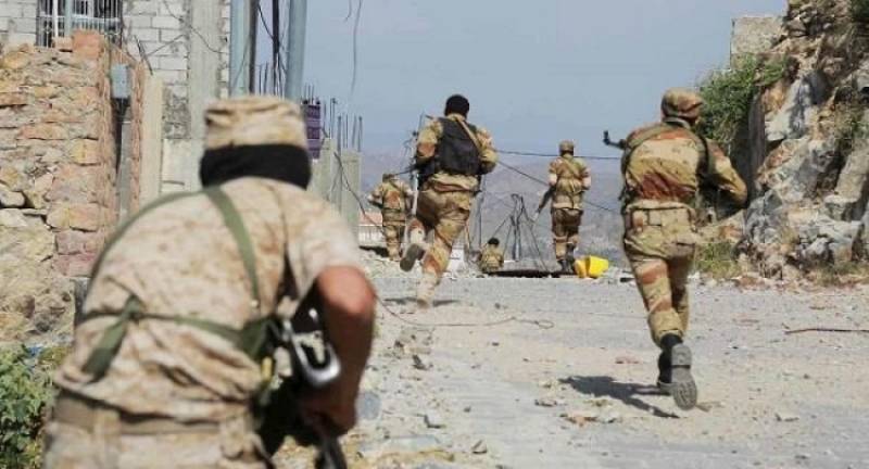 الجيش اليمني يصد هجومًا للحوثيين في مقبنة الجيش اليمني يصد هجومًا للحوثيين في مقبنة