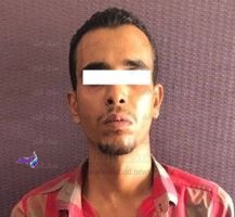 سائق السيارة المتهم بسرقة راكبة