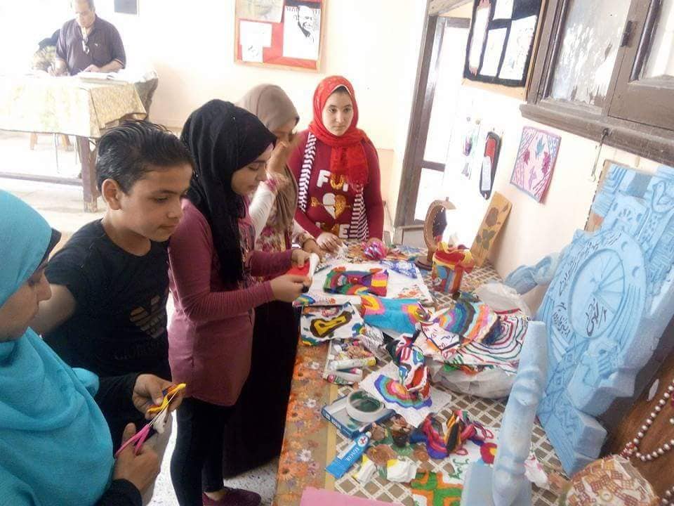 أنشطة فنية لطلاب مدرسة قصر رشوان بالفيوم