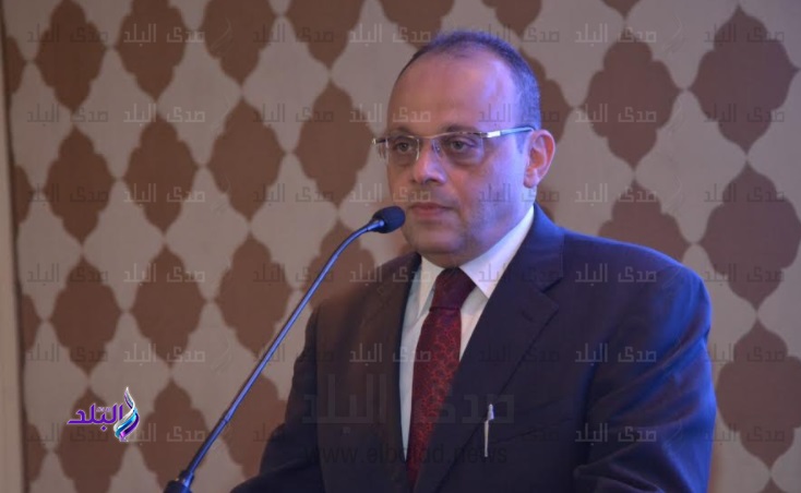 ياسر عبد العزيز