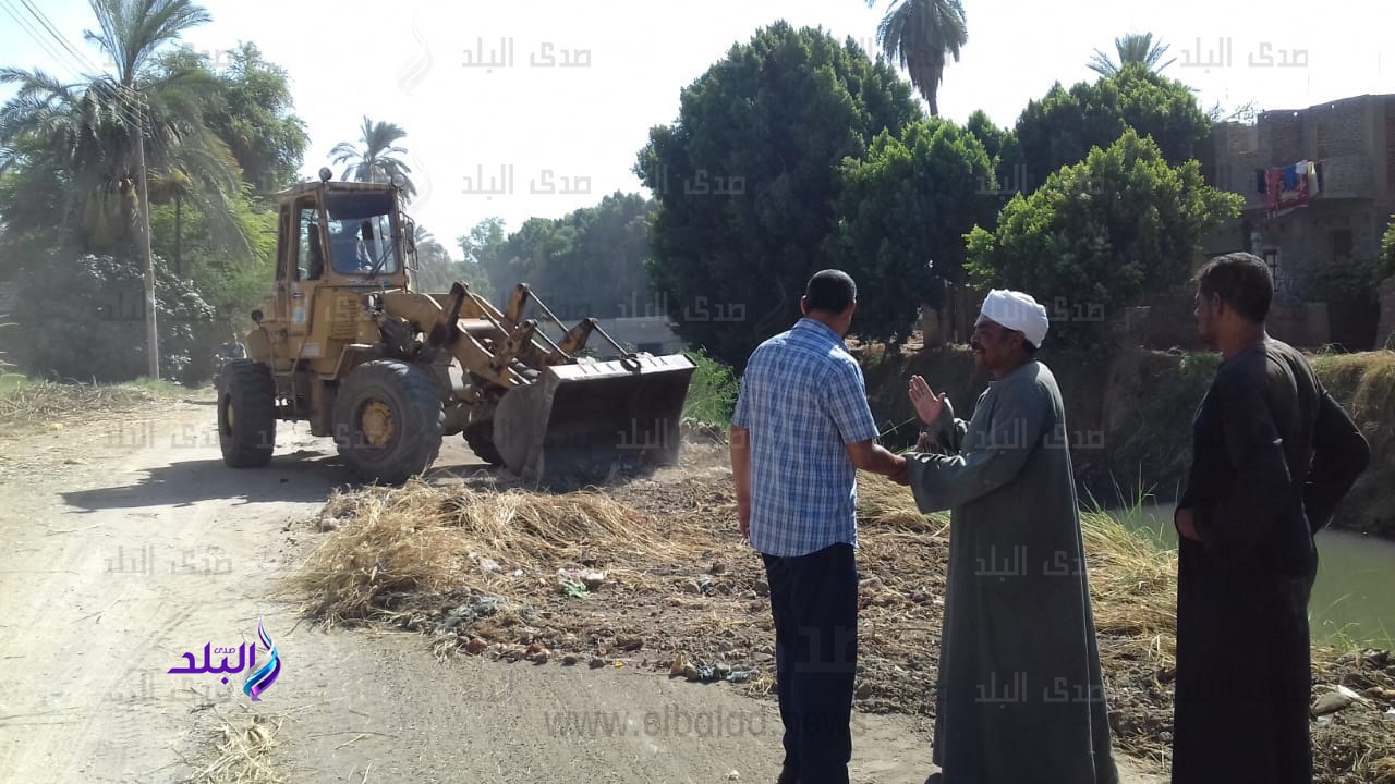 تأهيل الطرق الرئيسية بشمال الاقصر