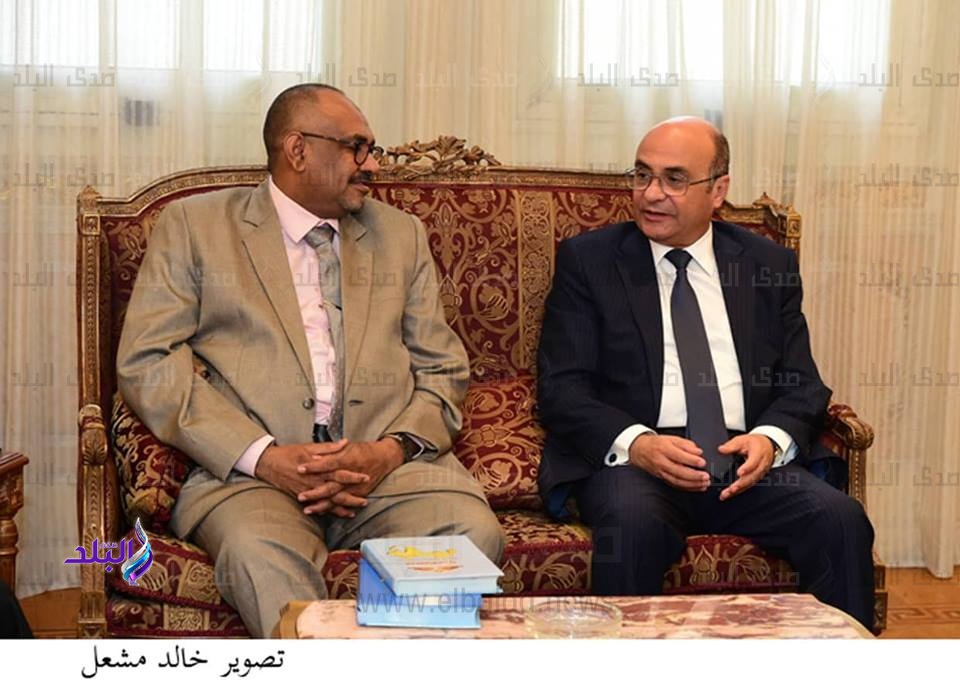 وزير شئون مجلس النواب يستقبل نظيره السوداني