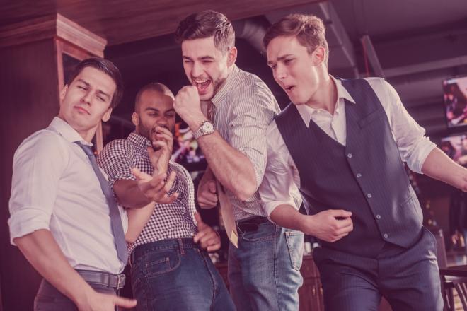 5 أنواع من الاصدقاء عليك الابتعاد عنهم نهائيا 5 أنواع من الاصدقاء عليك الابتعاد عنهم نهائيا