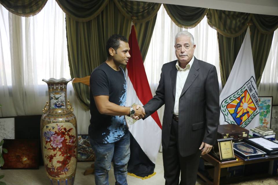 محافظ جنوب سيناء يدعم الغطاس صدام الكيلانى