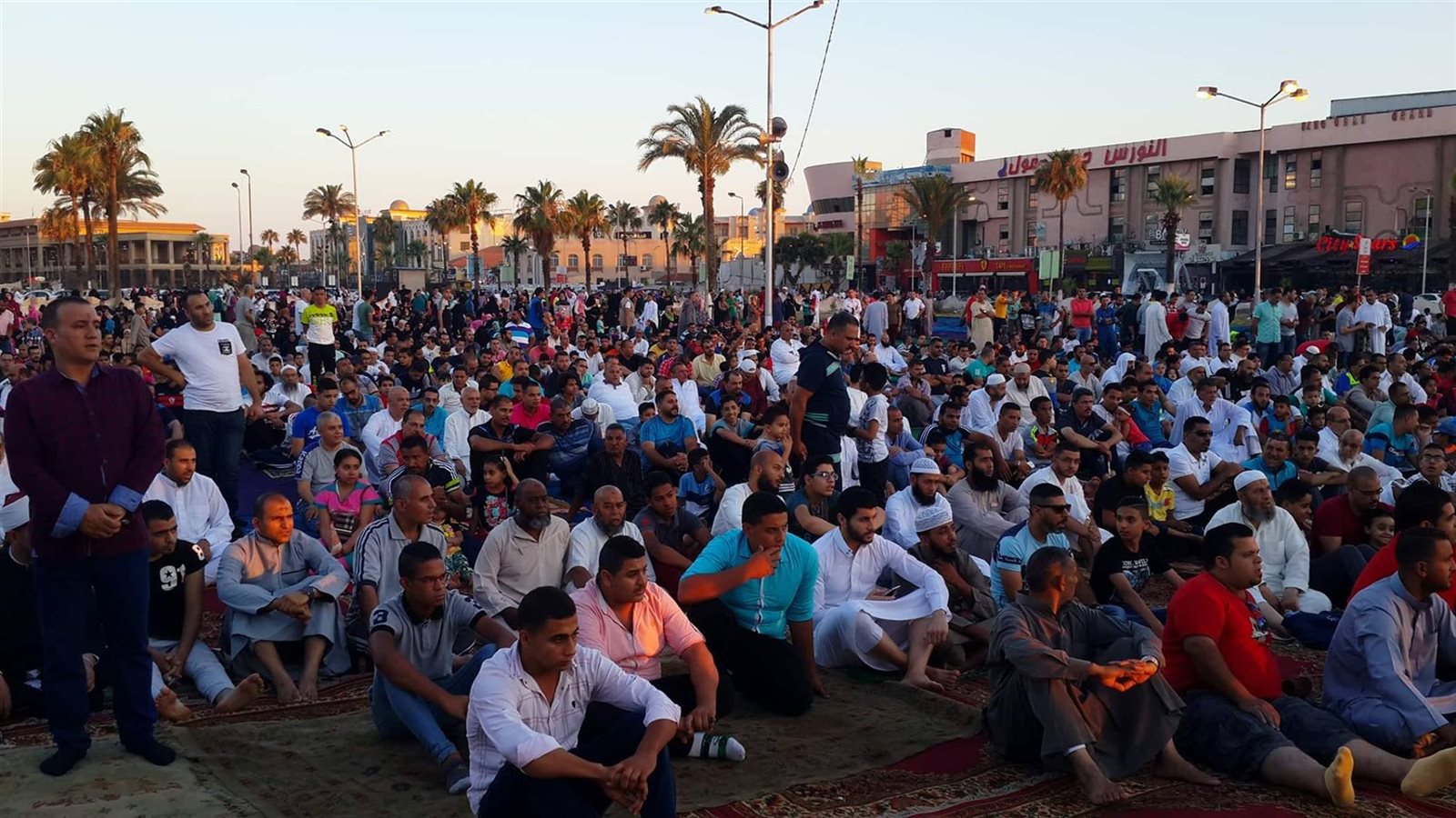 محافظة القاهرة عن تجهيز 453 ساحة صلاة لأداء عيد الأضحى محافظة القاهرة عن تجهيز 453 ساحة صلاة لأداء عيد الأضحى
