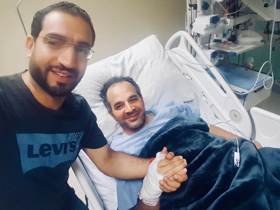 محمد كمال يرقد فى المستشفى محمد كمال يرقد فى المستشفى