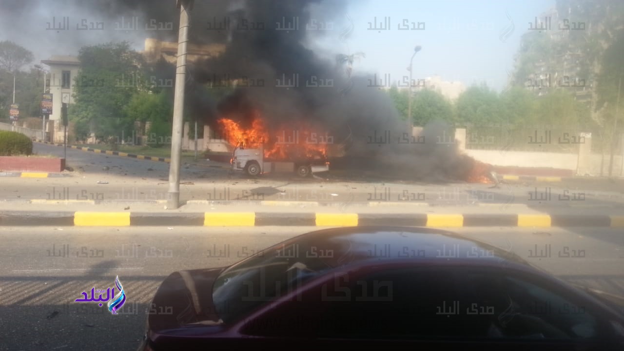 حادث حريق سيارتين 