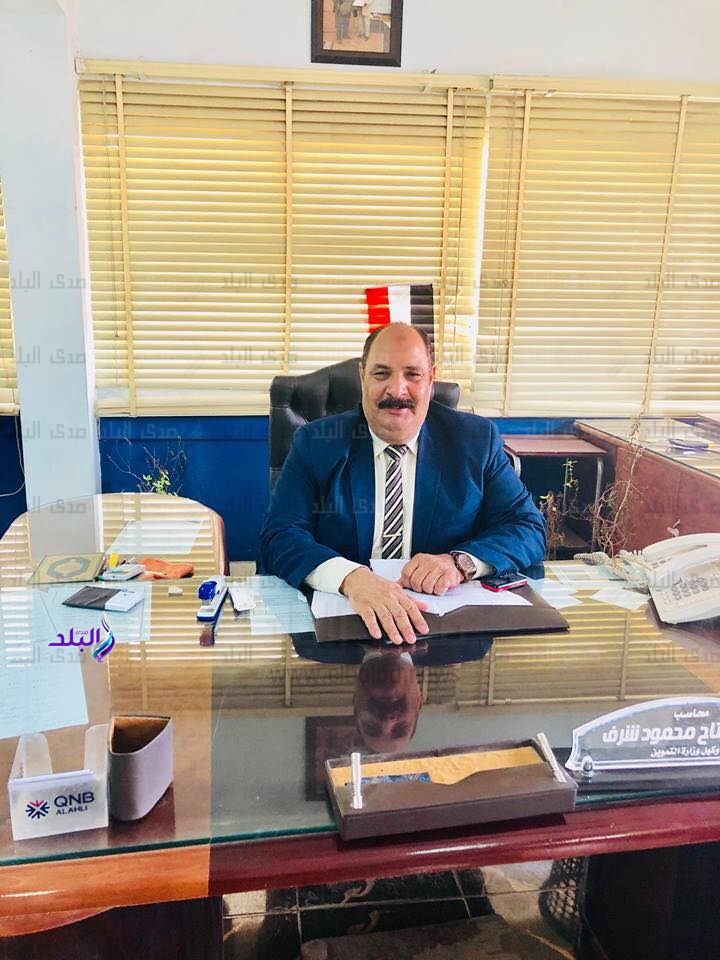 المحاسب عبد الفتاح شرف وكيل وزارة التموين