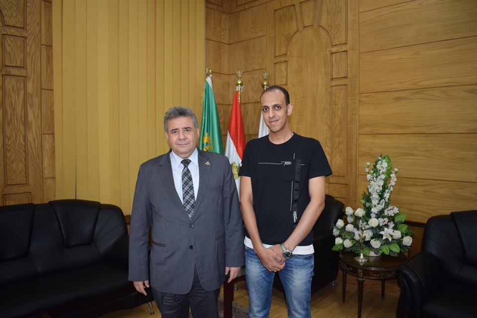 الدكتور السيد يوسف القاضي رئيس جامعه بنها الدكتور السيد يوسف القاضي رئيس جامعه بنها