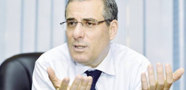 الدكتور " وحيد دوس " 