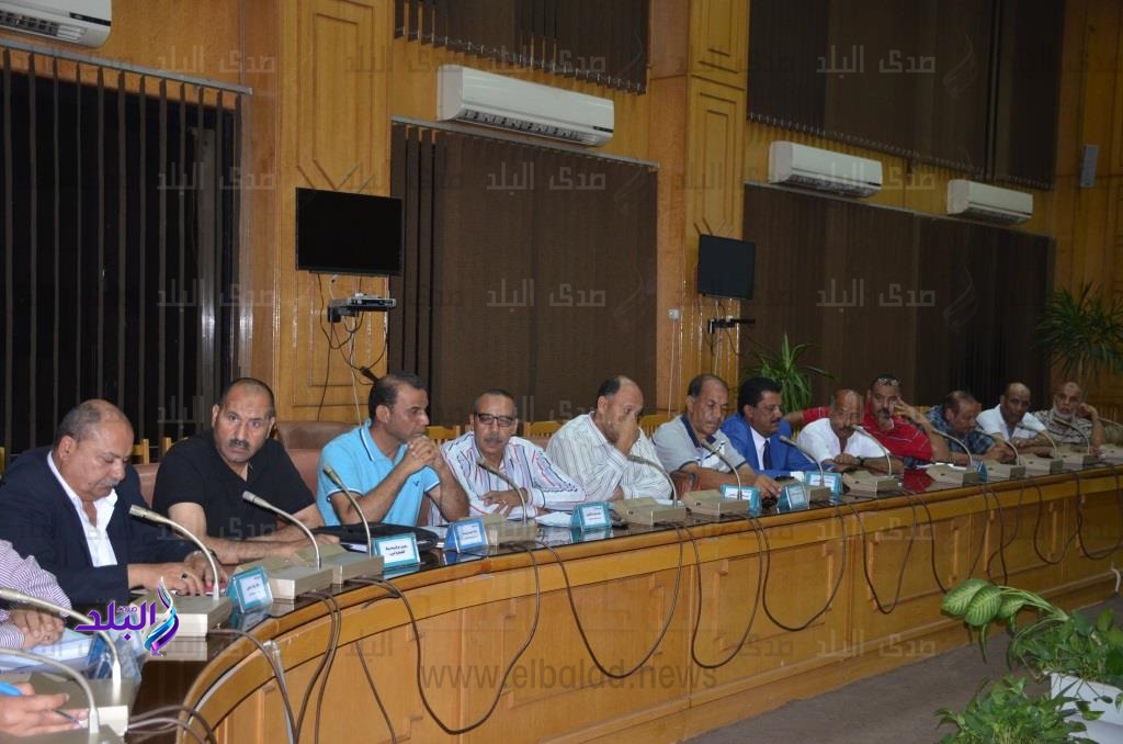 اللواء يس طاهر محافظ الاسماعيلية اللواء يس طاهر محافظ الاسماعيلية