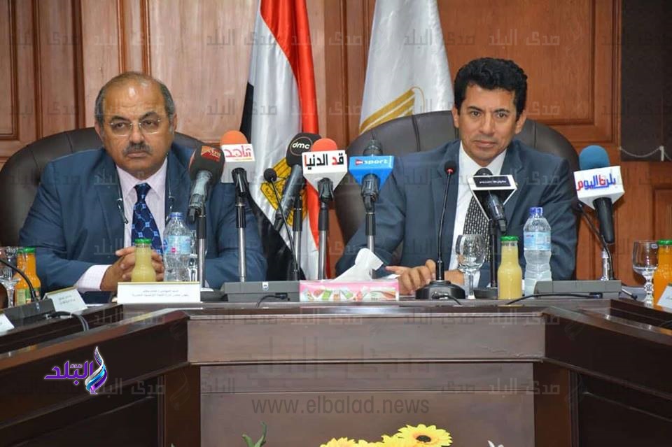 الدكتور أشرف صبحي