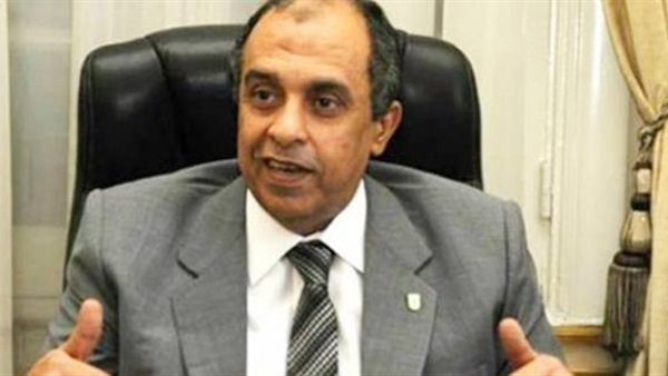 الدكتور عز الدين ابو ستيت وزير الزراعة