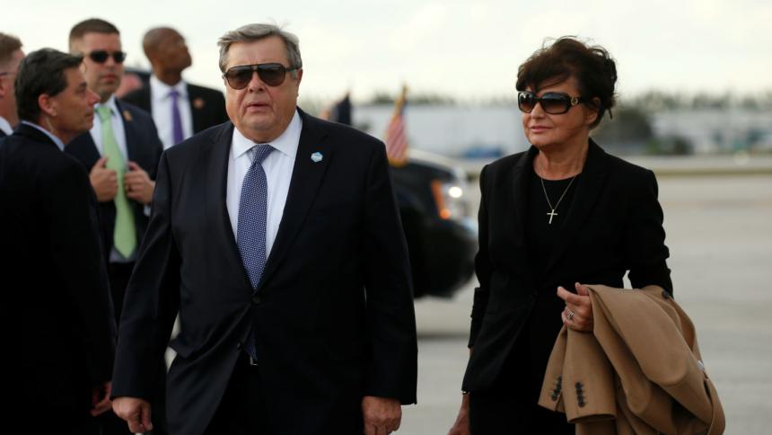 والد ووالدة ميلانيا ترامب