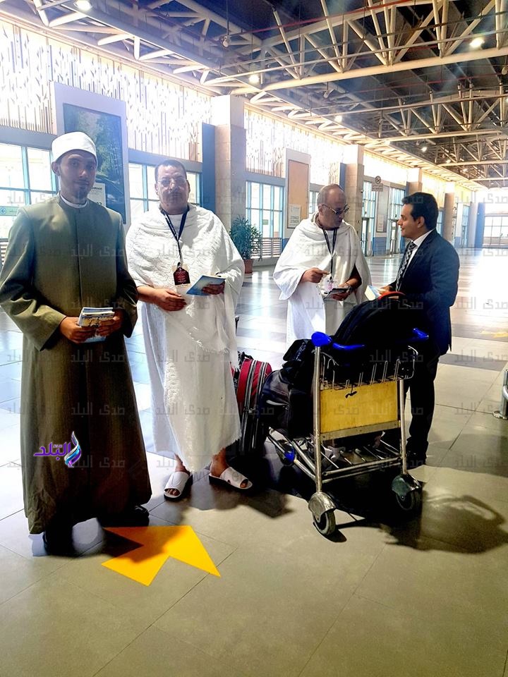 أعضاء الأزهر العالمي للفتوى يجيبون على أسئلة الحجاج أعضاء الأزهر العالمي للفتوى يجيبون على أسئلة الحجاج