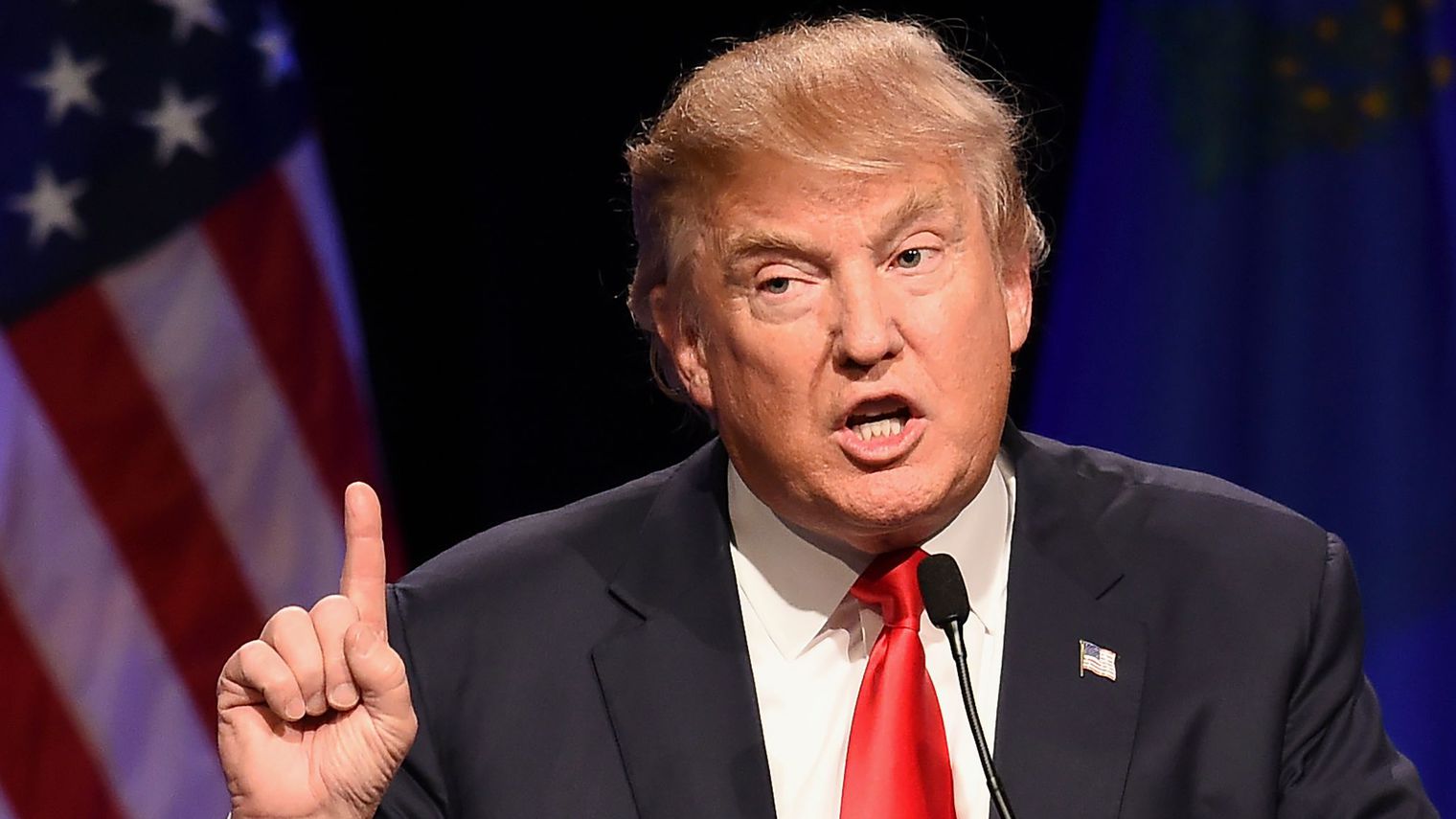 الرئيس الأمريكي دونالد ترامب