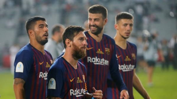 لاعبو برشلونة لاعبو برشلونة