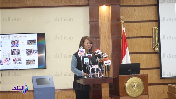 غادة والى وزيرة التضامن الاجتماعى 