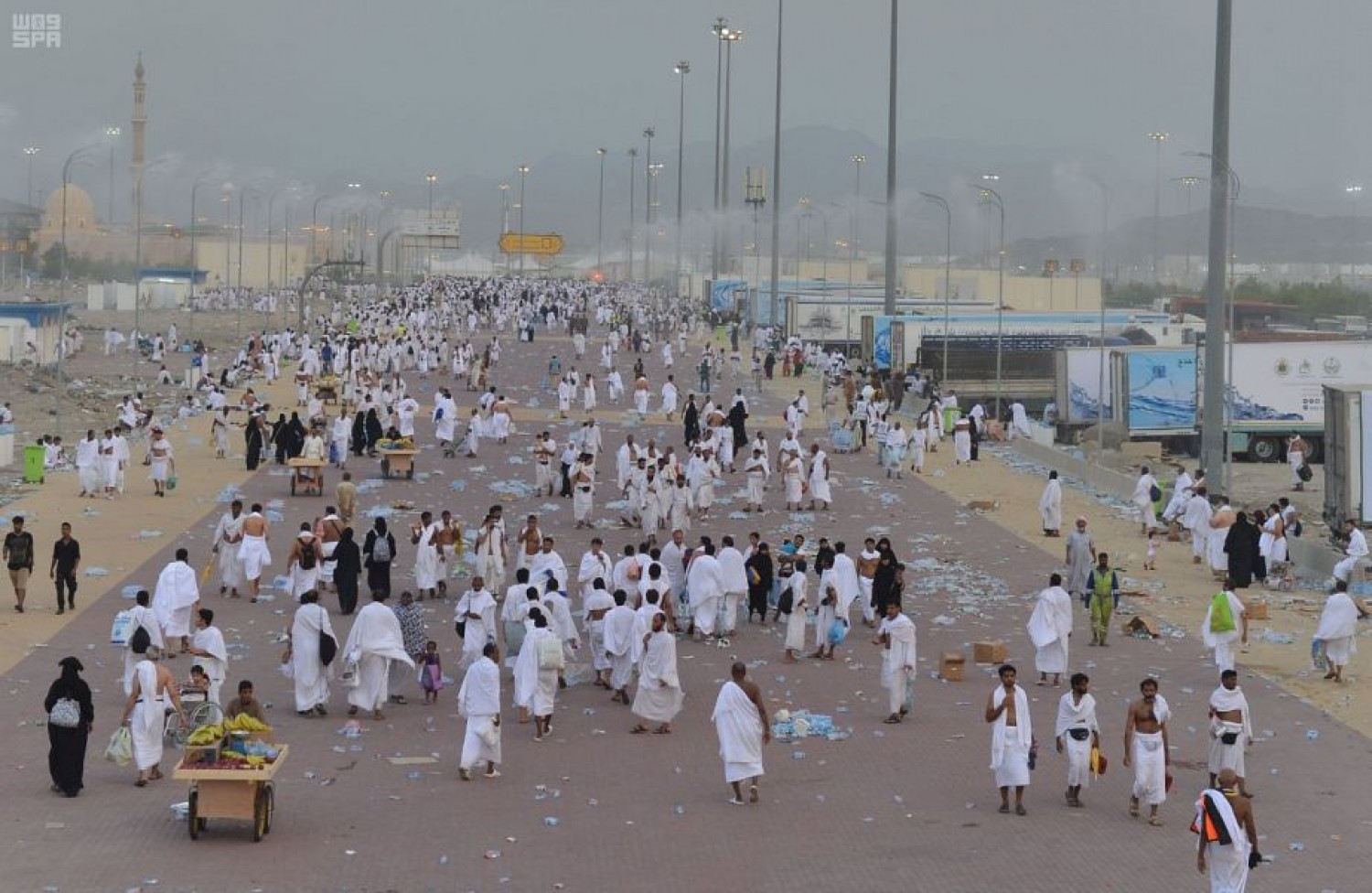 نفرة الحجاج من عرفات إلى مزدلفة