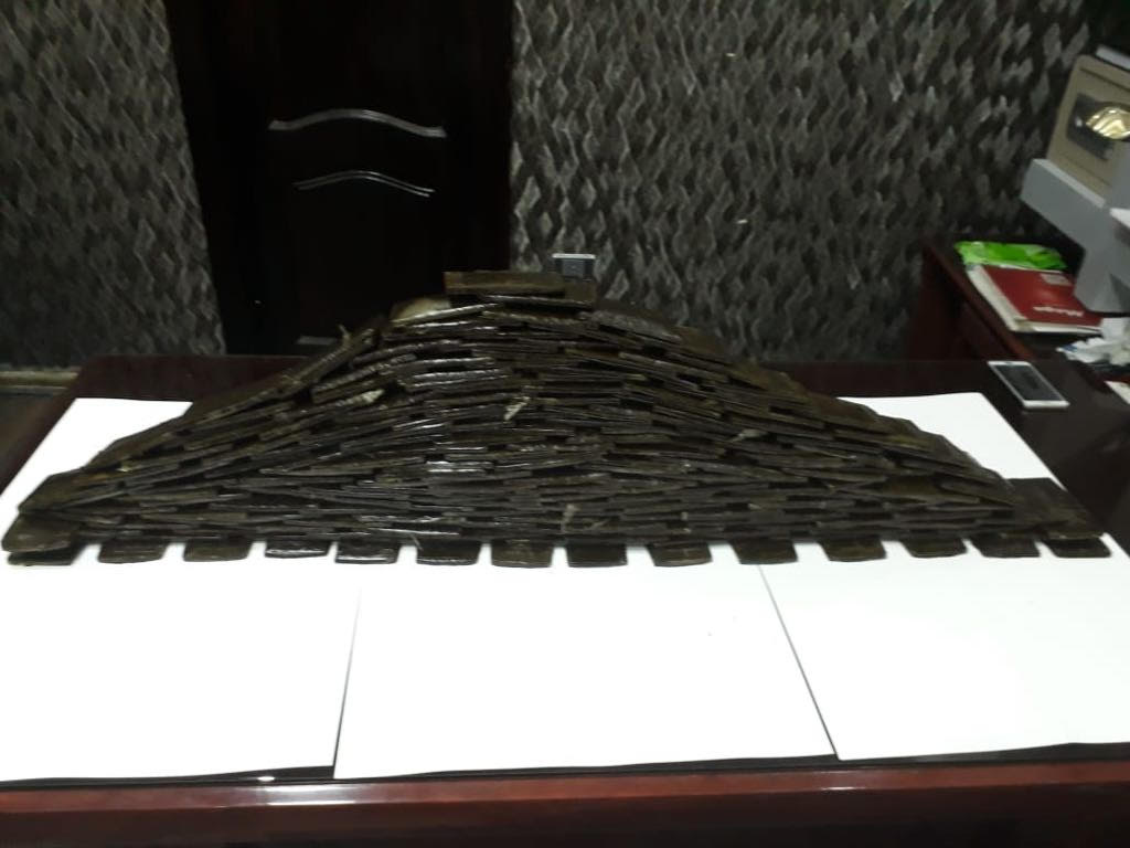 إحباط ترويج 200 فرش حشيش إحباط ترويج 200 فرش حشيش