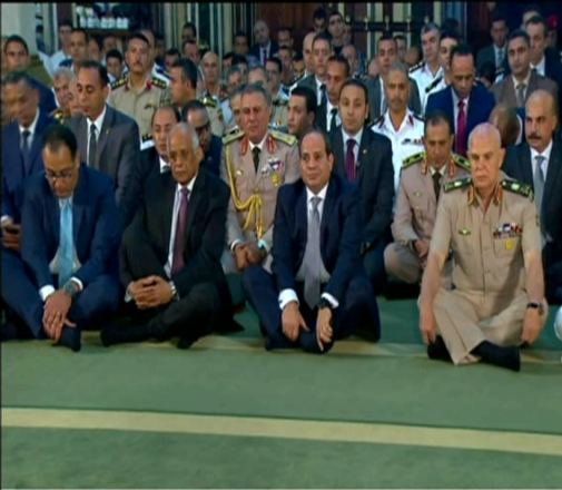 الرئيس عبد الفتاح السيسي يؤدى صلاة عيد الأضحى