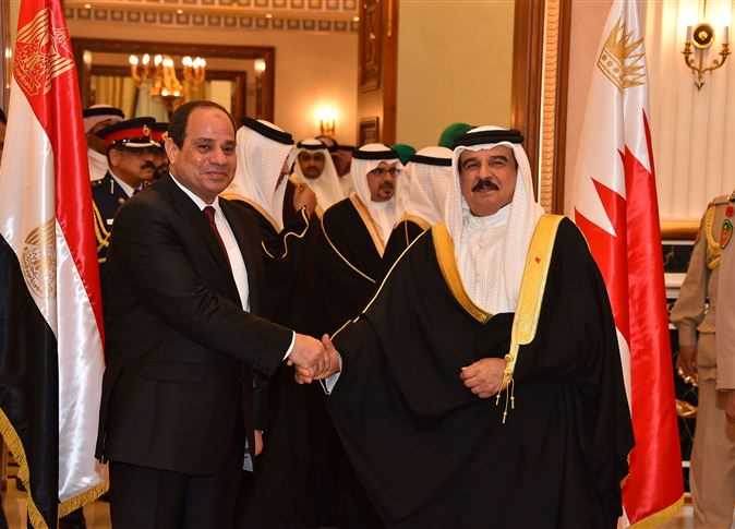 الرئيس عبدالفتاح السيسي والعاهل البحريني الملك حمد بن عيسى الرئيس عبدالفتاح السيسي والعاهل البحريني الملك حمد بن عيسى