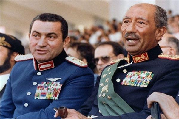 مبارك و السادات 