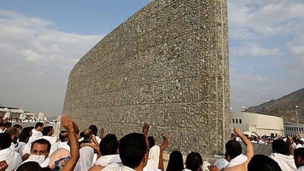 رمى الجمرات 