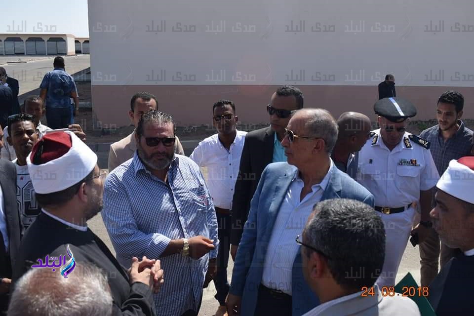 محافظ البحر الأحمر ووزير الاوقاف يتفقدان مدينة الحرفيين بالغ محافظ البحر الأحمر ووزير الاوقاف يتفقدان مدينة الحرفيين بالغ