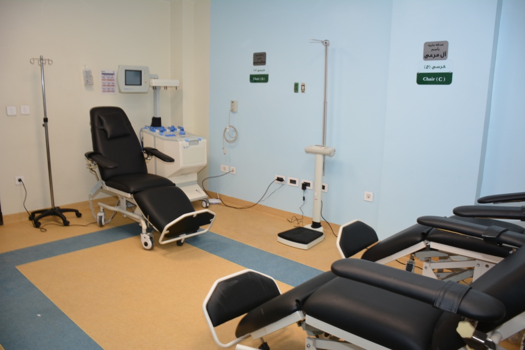 مستشفي شفاء الأورمان لعلاج الأورام بالأقصر تفتتح بنك للتبرع 