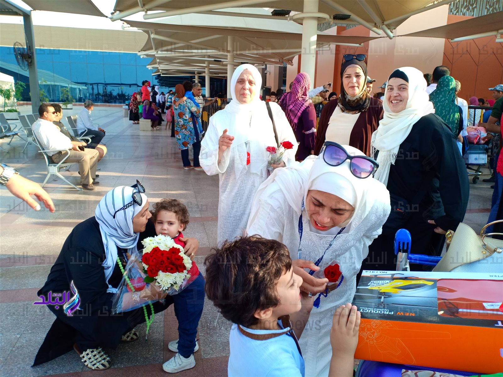 الحجاج في مطار القاهرة الحجاج في مطار القاهرة