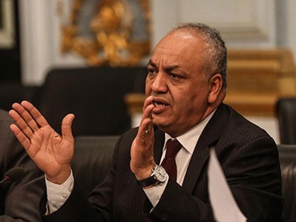 النائب مصطفى بكرى