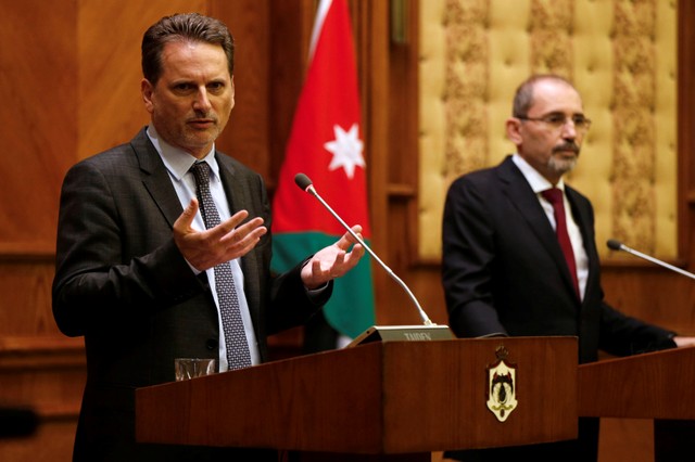 وزير الخارجية الأردني ورئيس الأونرا 