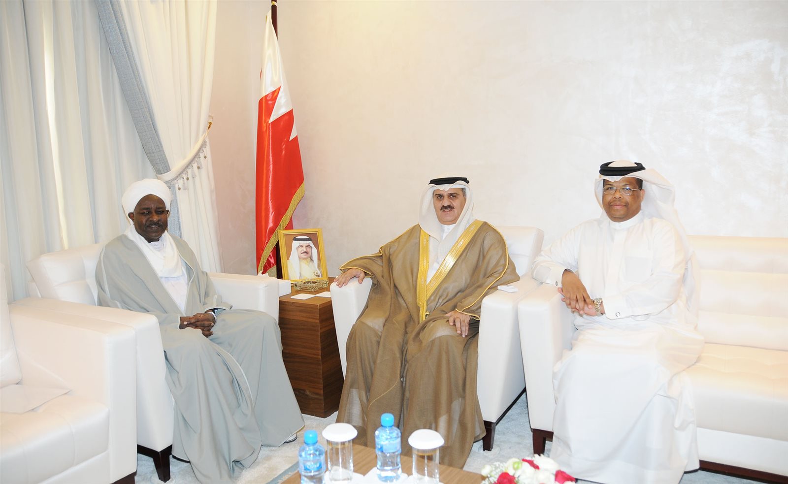 السودان يبحث مع مملكة البحرين ترتيبات افتتاح سفارة لها 