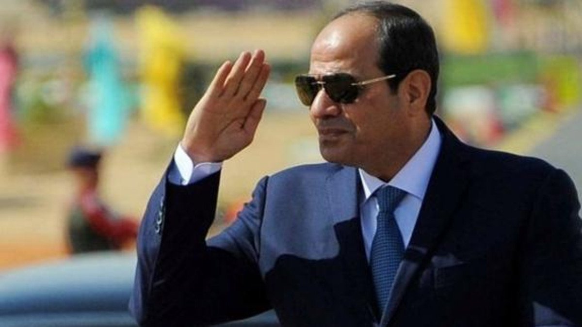 الرئيس عبد الفتاح السيسى الرئيس عبد الفتاح السيسى